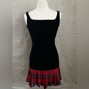 ❌SOLD❌ Vintage 90s Perry Ellis Velvet Plaid Mini Dress